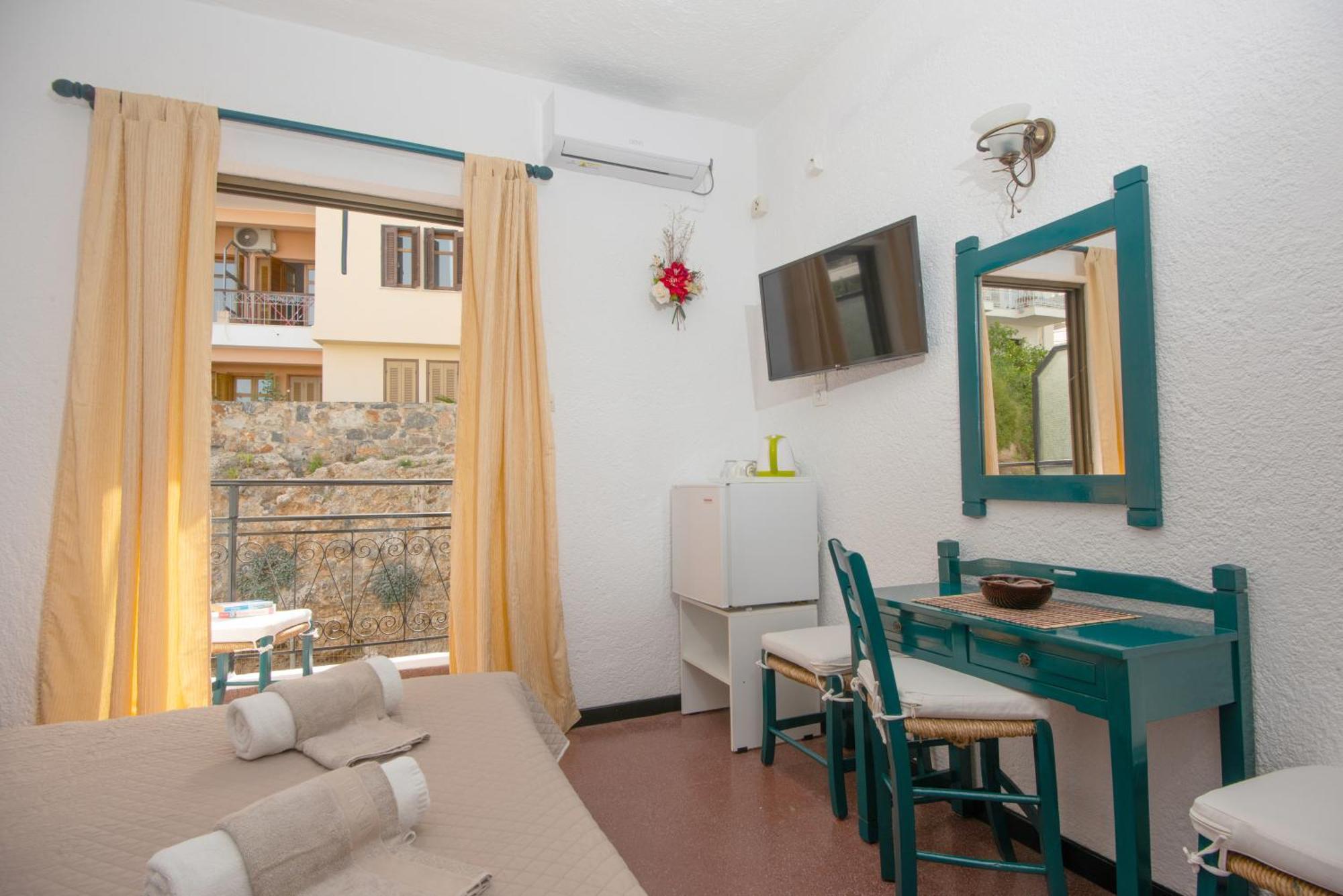 Victoria Hotel Agios Nikolaos  Exterior photo
